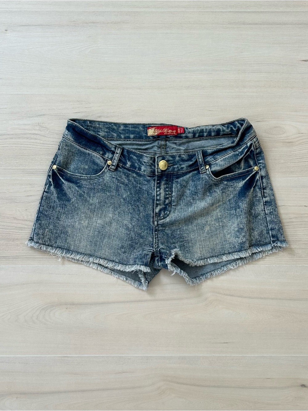 apple bottoms denim mini shorts